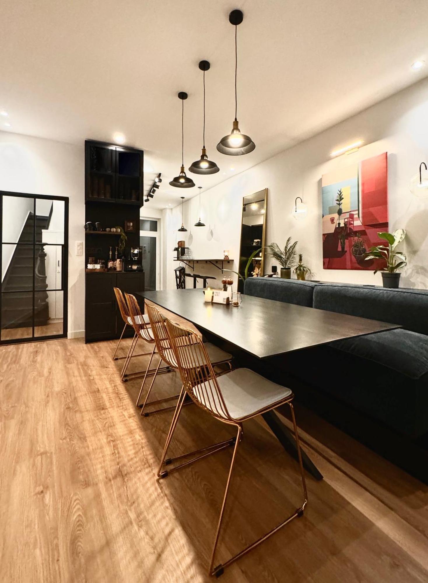 Holiday home 3 Min Walk-meir Cozy 3-4br House Antwerp